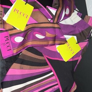 Leggings XL (Worn Once) these are the legging with zipper, not the thin tights.